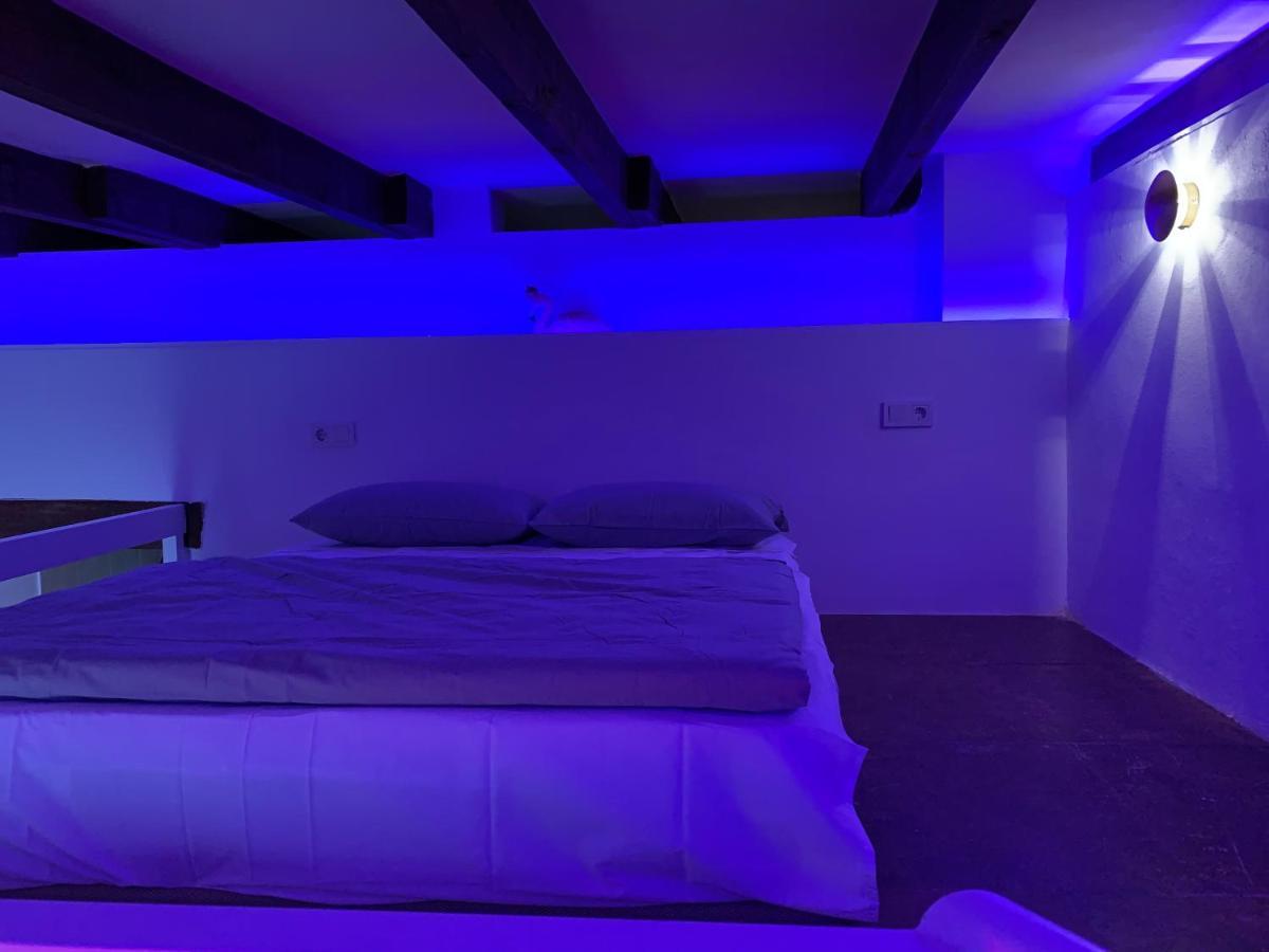 Casita Del Flamingo En Casco Historico Villa Alicante Luaran gambar